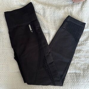 Woman’s Gymshark leggings